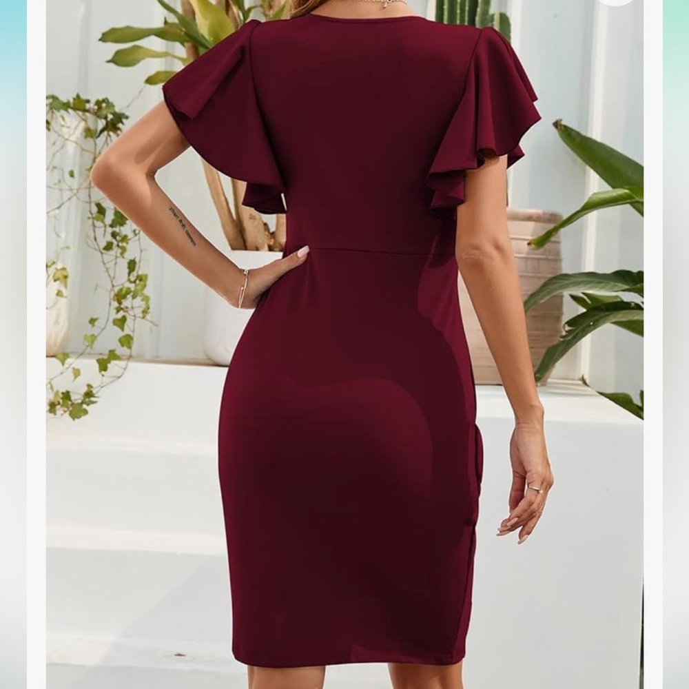 Women’s Ruffle Sleeve Dress - Picture 2 of 4